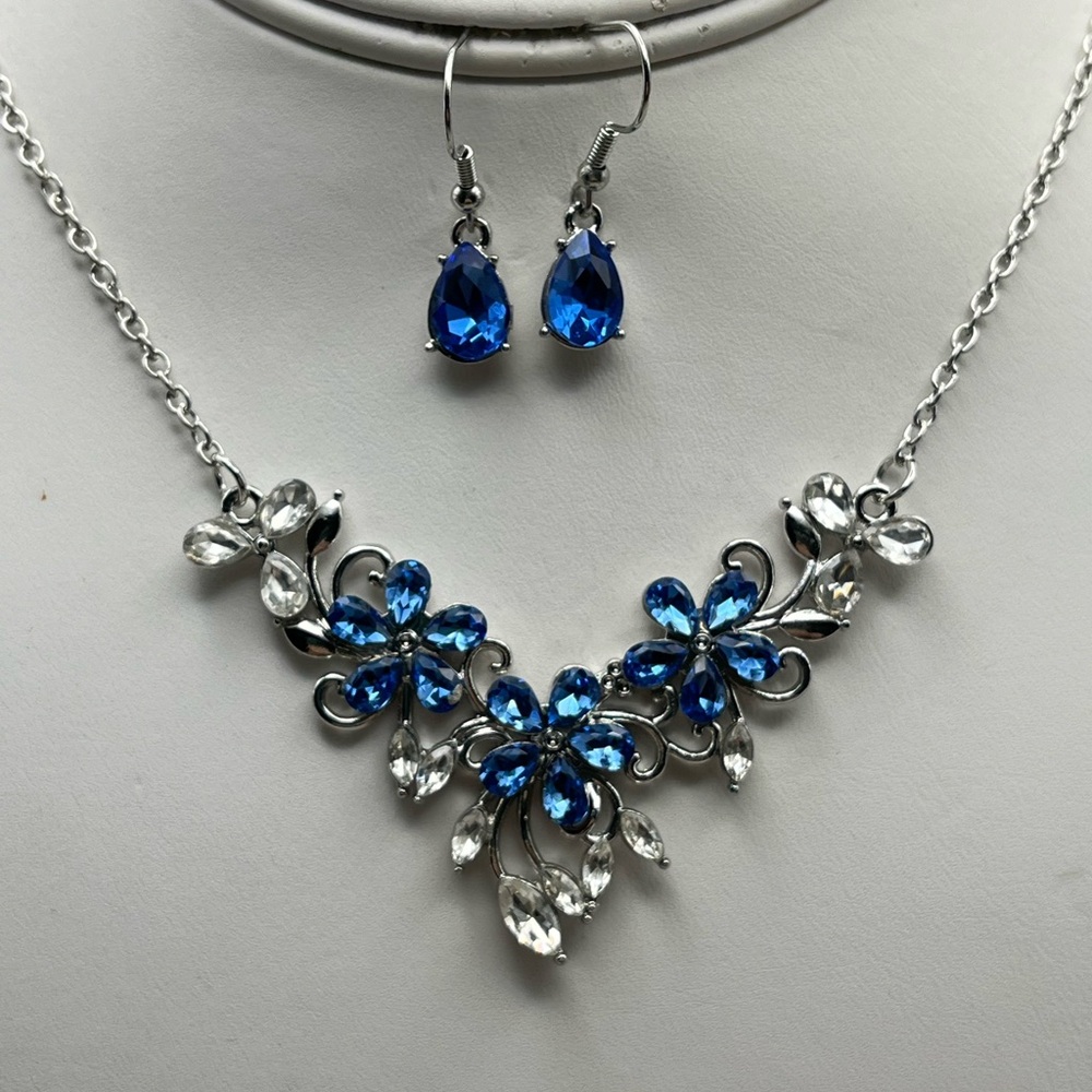 Elegant Blue and Silver Floral Necklace and Earring Set - Festive Set